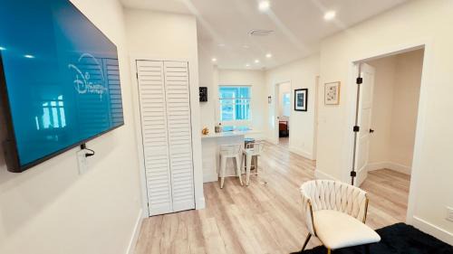 East Daytona Apartment | The Daytona Triple Epic Stay
