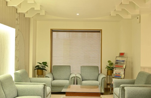 Shivajinagar Hotel | The Deccan Royaale