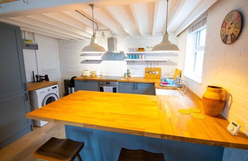 Rye Harbour Cottage | The Dees - Cottage, Rye Harbour