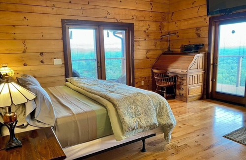 Mars Hill Other | The Den at Bear Roots Tree Farm - 4-bedroom cabin with AC, WiFi in Mars Hill