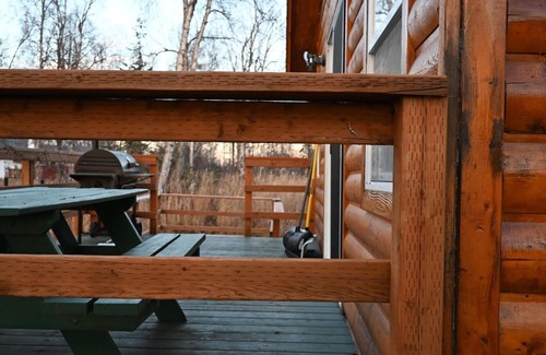 Trapper Creek Cabin | The Denali View Cabin