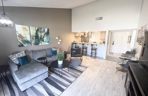 Palm Desert Condo | The Desert Sunset, Palm Desert Resort Country Club