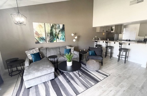Palm Desert Condo | The Desert Sunset, Palm Desert Resort Country Club