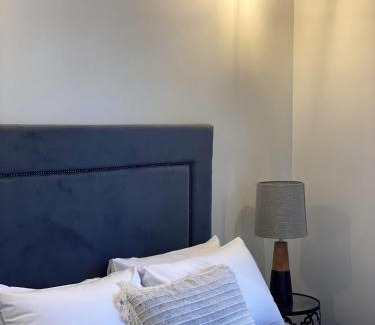 Geelong Apartment | THE DEVLIN APARTMENTS 2 Bedroom Apartment near GMHBA stadium in Geelong - 108
