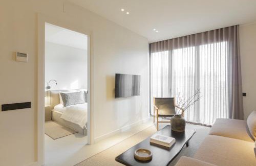 La Sagrada Familia Apartment | The Diagonal Sagrada by Sweett