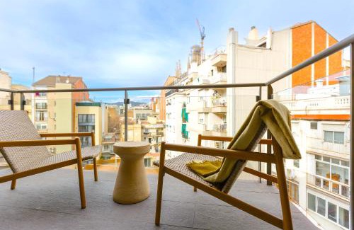 La Sagrada Familia Apartment | The Diagonal Sagrada by Sweett