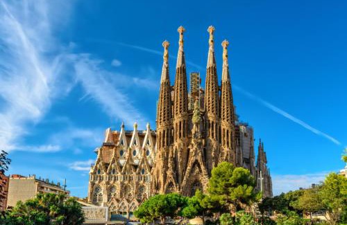 La Sagrada Familia Apartment | The Diagonal Sagrada by Sweett
