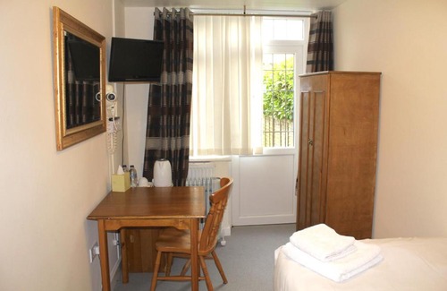 Headington House | The Dial House Guest House