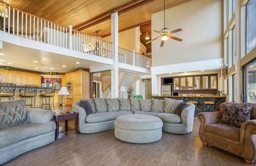 Discovery Bay House | The Discovery Bay Resort Home- 1 min to Fast Water, Pool, New Dock