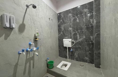Varanasi Apartment | The Divyakashi stay