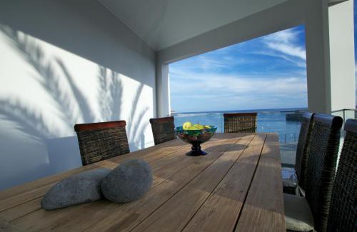 Prazeres Villa | The Docks