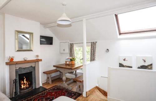 Harlech House | The Doll's House