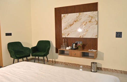 Mahwah Hotel | The Dollar Hotel & Resort