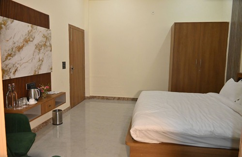 Mahwah Hotel | The Dollar Hotel & Resort