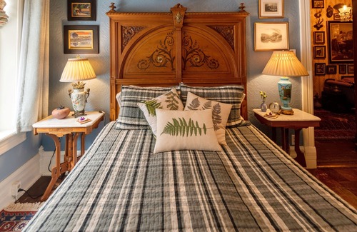Ashfield Bed & Breakfast | The Dolon House Bed and Breakfast