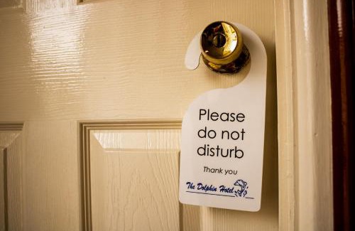 Chard Hotel | The Dolphin Hotel