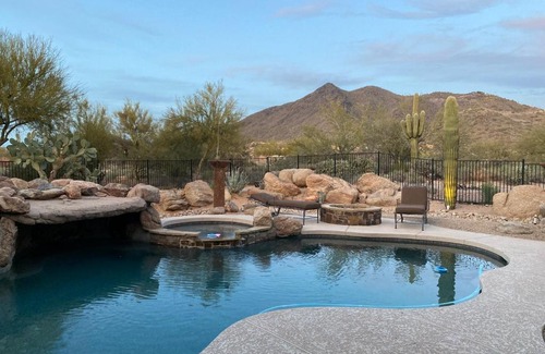 Desert View Village Bed & Breakfast | The Dome Life