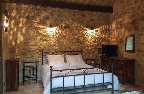 Fayence Other | The Donjon des Combes and its upscale Spa