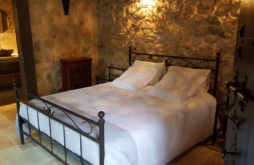 Fayence Other | The Donjon des Combes and its upscale Spa