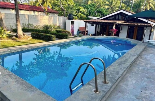 Cerro Plano House | The door to the sea