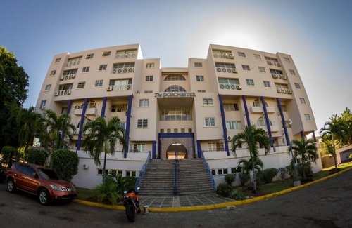 New Kingston House | The Dorchester - Kingston, Jamaica
