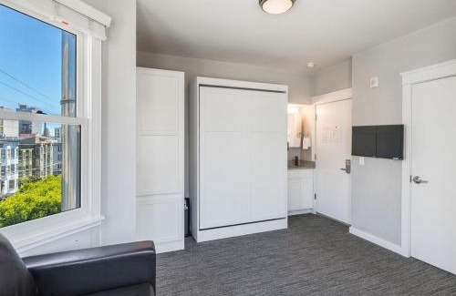 Nob Hill Apartment | The Dorel SF