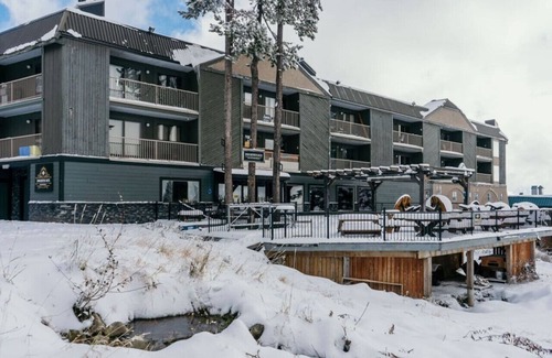 Big White Ski Resort Apartment | The Dorm | Ski-In/Ski-Out Studio + Pool & Gym