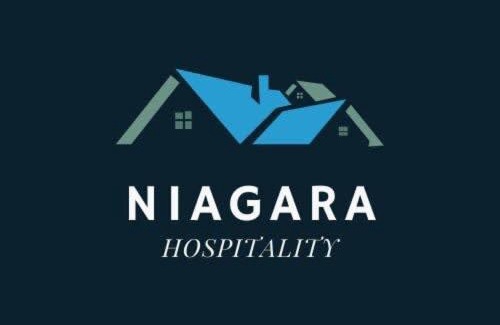 Niagara Falls House | The Double Down Complex Perfect for large Groups