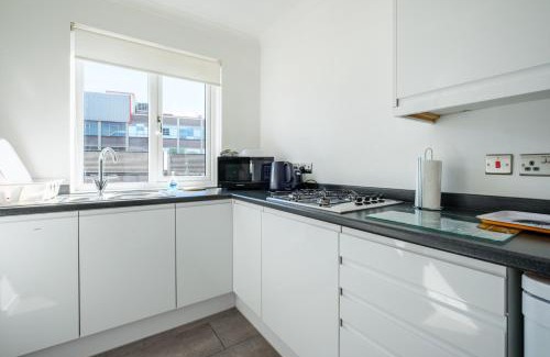 Uddingston Apartment | The Douglas - Spacious 2 bed apartment in Uddingston