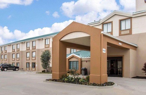Central Oklahoma City Hotel | The Douillet by Demeure Hotels
