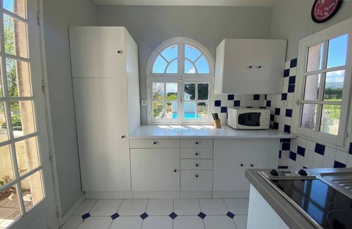 Loriol-sur-Drome House | The dovecote balcony