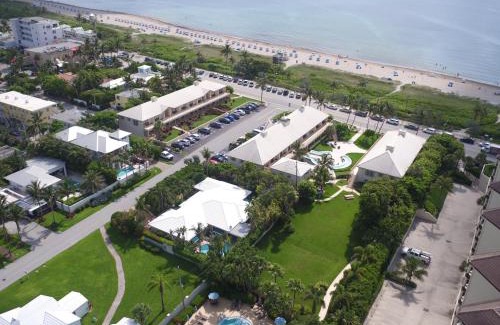 Delray Beach Resort | The Dover House Resort