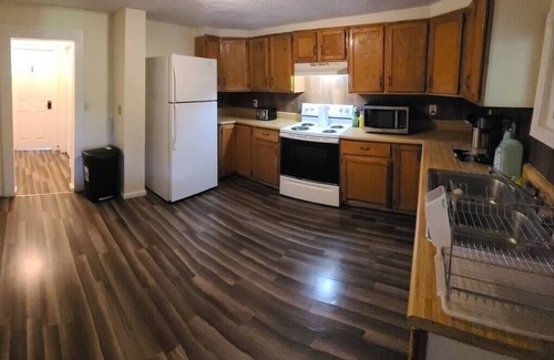 Tazewell House | The Dragon's Den - Upstairs Private Room 2