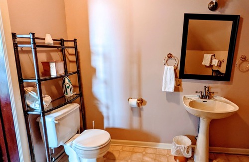 Buena Vista Hotel | The Drane Room at The Town House Inn in charming Buena Vista, Ga