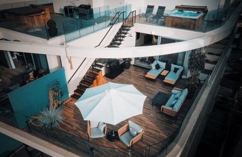Haifa Apartment | The dream penthouse in front of the sea with Jacuzzi and BBQ