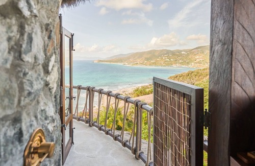 East End Apartment | The Dream | Private 360° View Suite in Buck Island