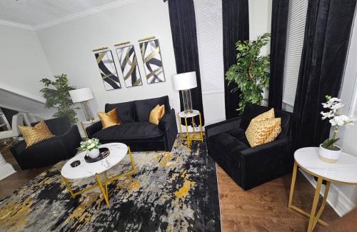 Five Points Apartment | The Dreamcatcher
