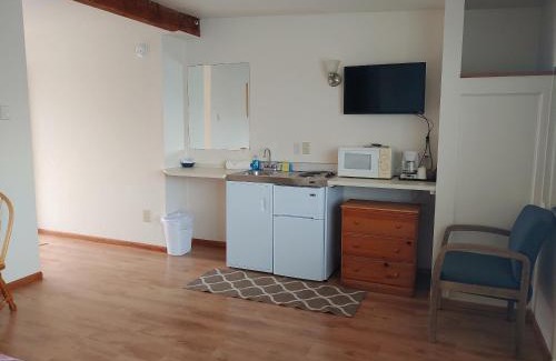 Yachats Hotel | The Dublin House Motel