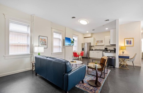 East Market District Condo | The Duet - Sleeps 8/Stay NULU Marketplace