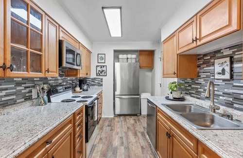 Durham House | The Duke Retreat | Close to Duke & Downtown