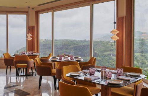 Khandala Resort | The Dukes Retreat Khandala