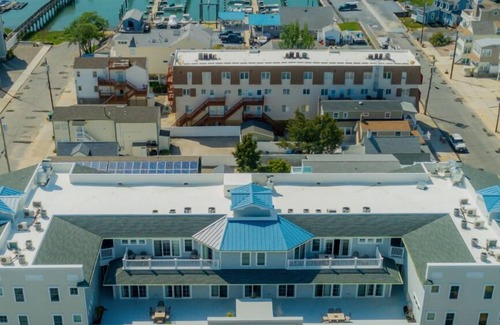 Townsend's Inlet Condo | The Dunes Sleeps 8