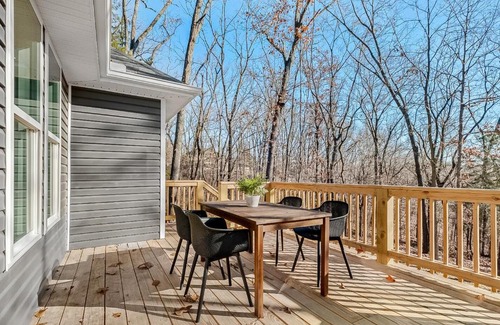 Bentonville House | The Dutchman