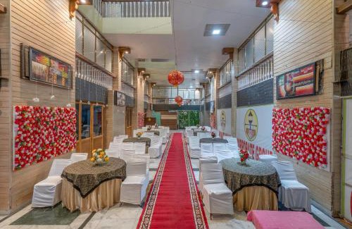 Naina Range Resort | The Dynasty Resort