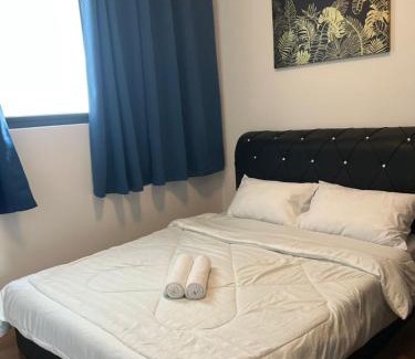 Taman Pertama Apartment | The E48-10 Stay