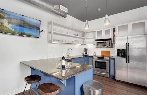 Fayetteville Apartment | The East View - Downtown - Steps to Dickson