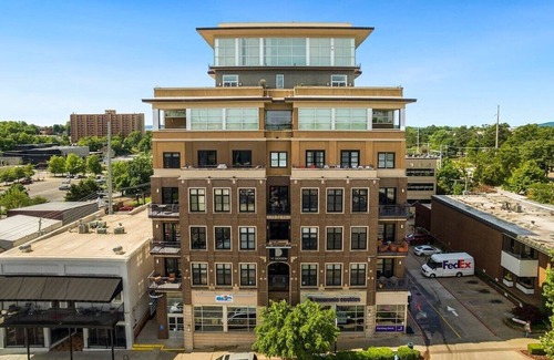 Fayetteville Apartment | The East View - Downtown - Steps to Dickson
