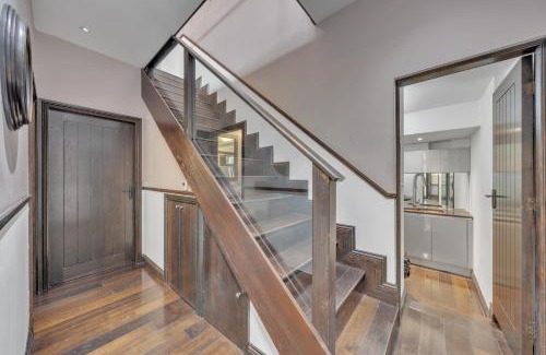 Belgravia Apartment | The Eaton Residences