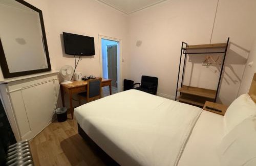 Epsom House | The Elder Guest House
