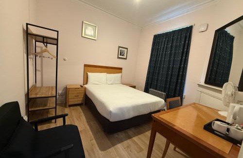 Epsom House | The Elder Guest House